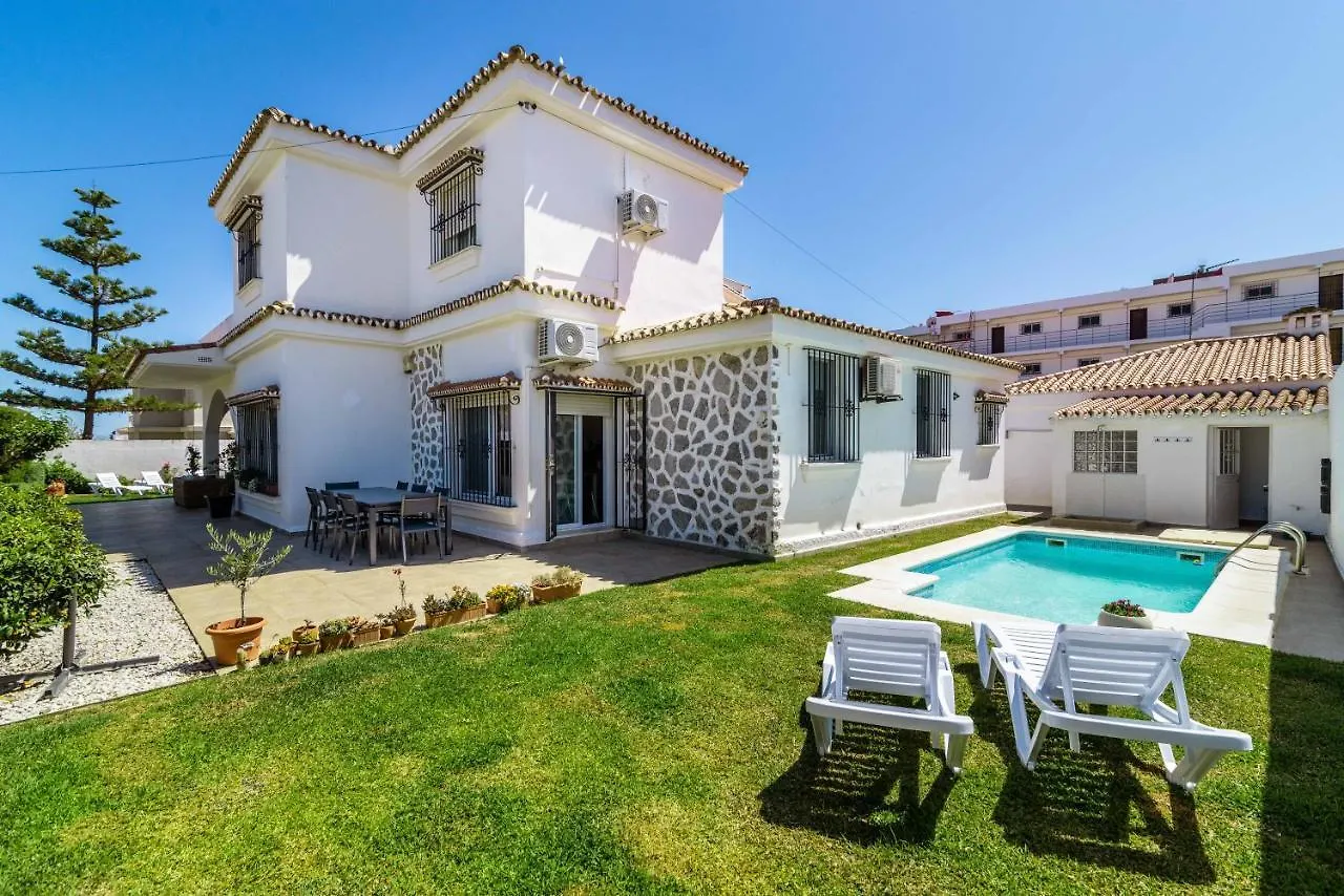 Vb Velazquez 6Bdr Independent Villa Benalmádena